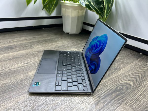 Dell XPS 13 9310 13.4" Core i7-1165G7 IRIS Xe 512GB SSD 16GB RAM FHD+ (1920x1200) Non Touch WiFi 6 AX Platinum Win 11 (Renewed)